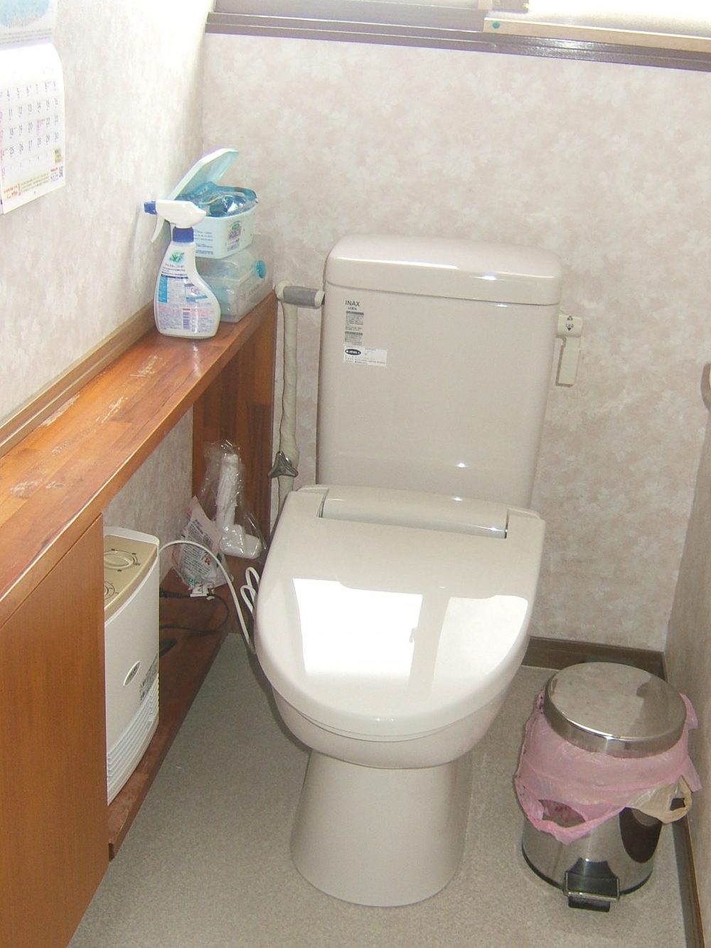 簡易水洗トイレ便器交換工事〘LIXIL／トイレーナR〙 株式会社垣﨑住設